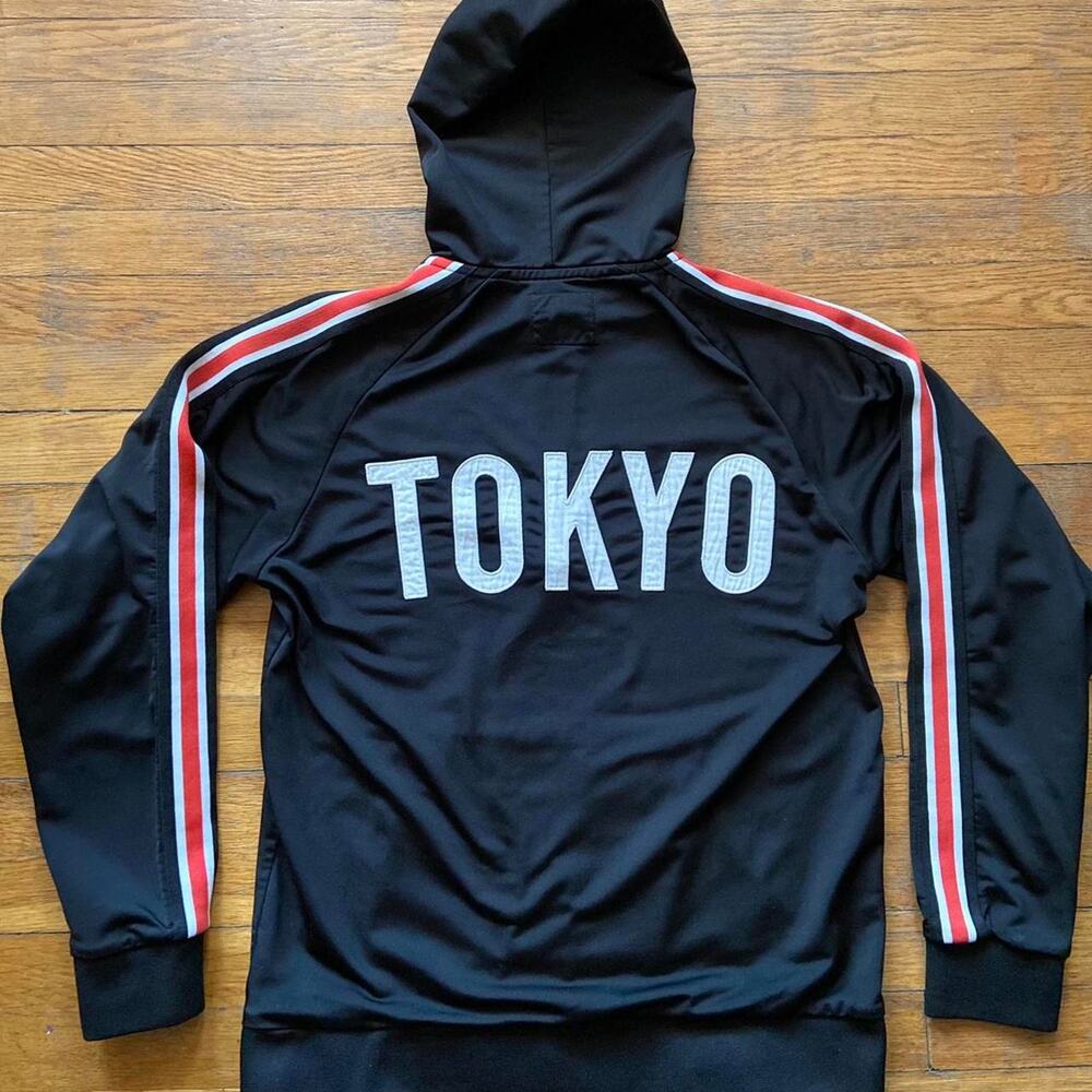 TOKYO #64 Old Navy Embroidered Black 1/4 Zip Hooded Pullover sz L (like sz S/M)